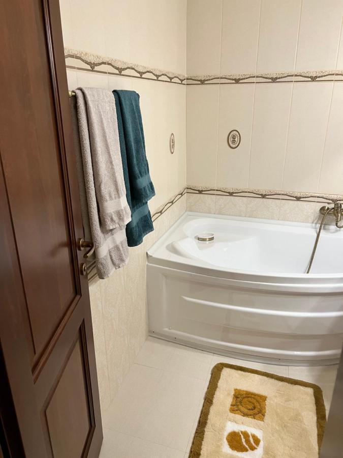 Apartment Lucky Сібіу Екстер'єр фото